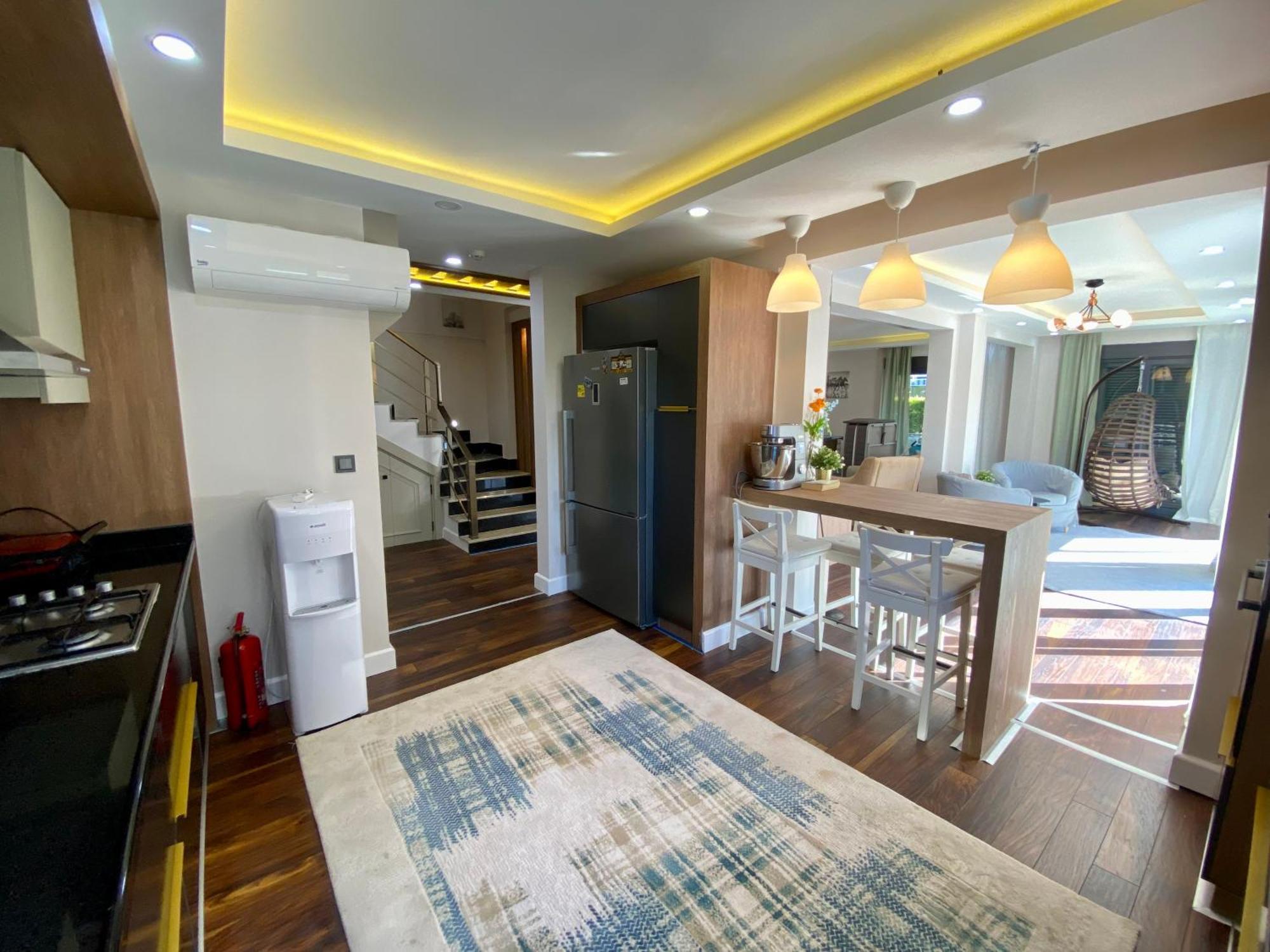 Villa Annabell1 With Swimming Pool And Jacuzzi, 3 Floors Belek Kültér fotó